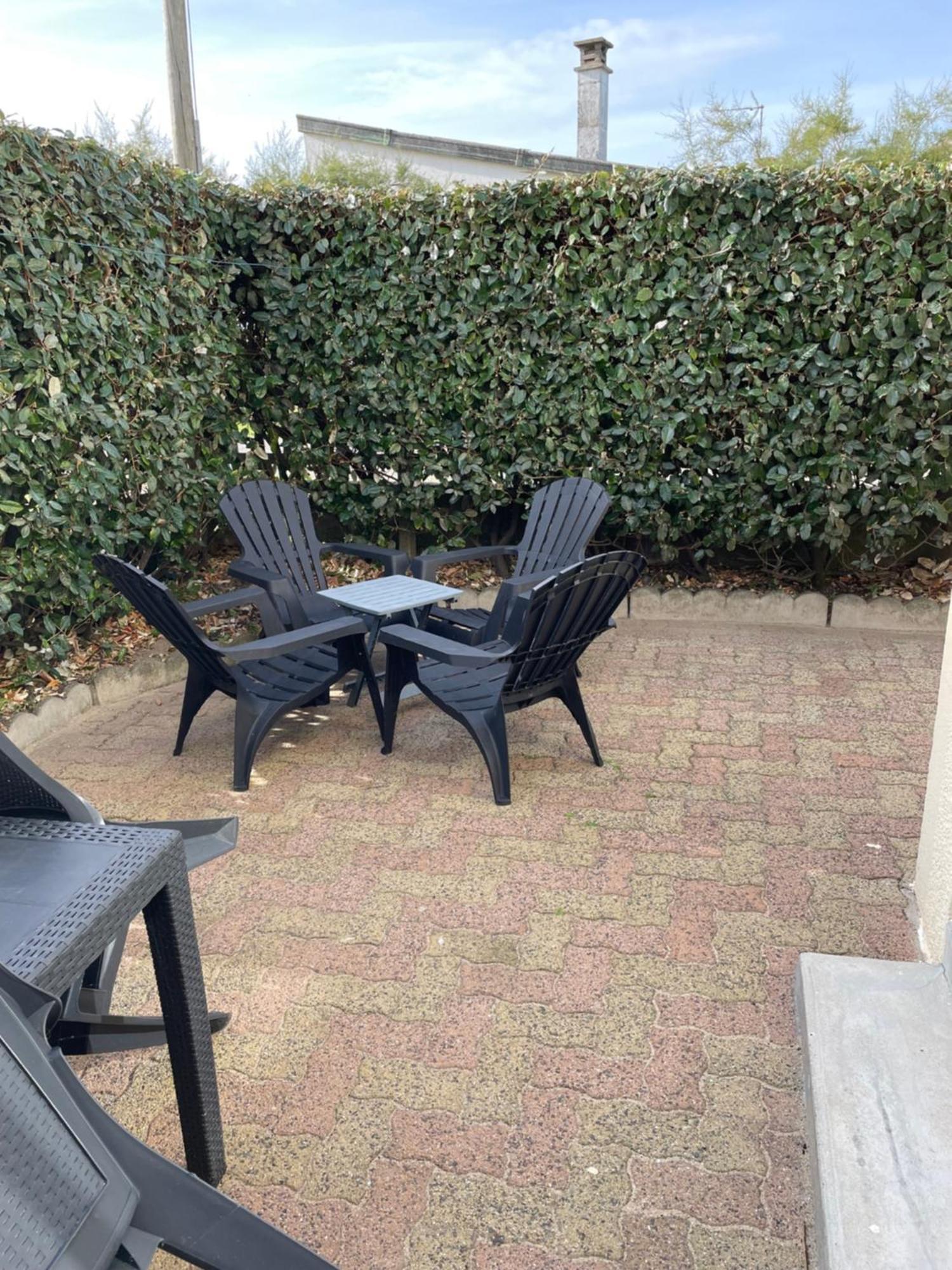 Baie Mt St Michel , Jullouville , Villa Caprice Rdc , 50 M Mer ,7 Pers , Pres Plage Dday Exteriör bild